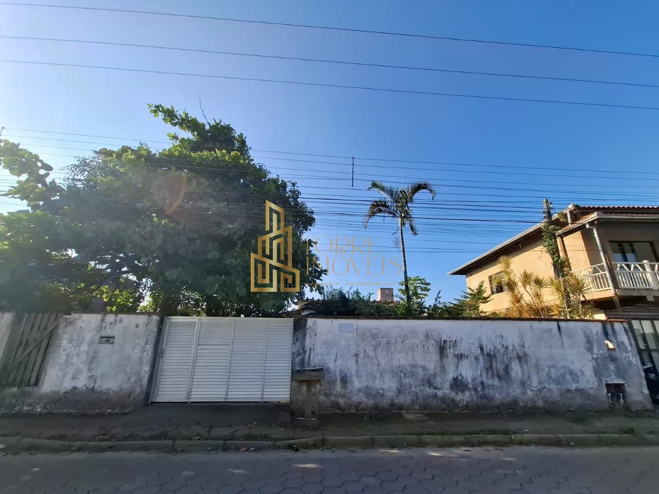 Terreno de 338m² em Centro, Navegantes