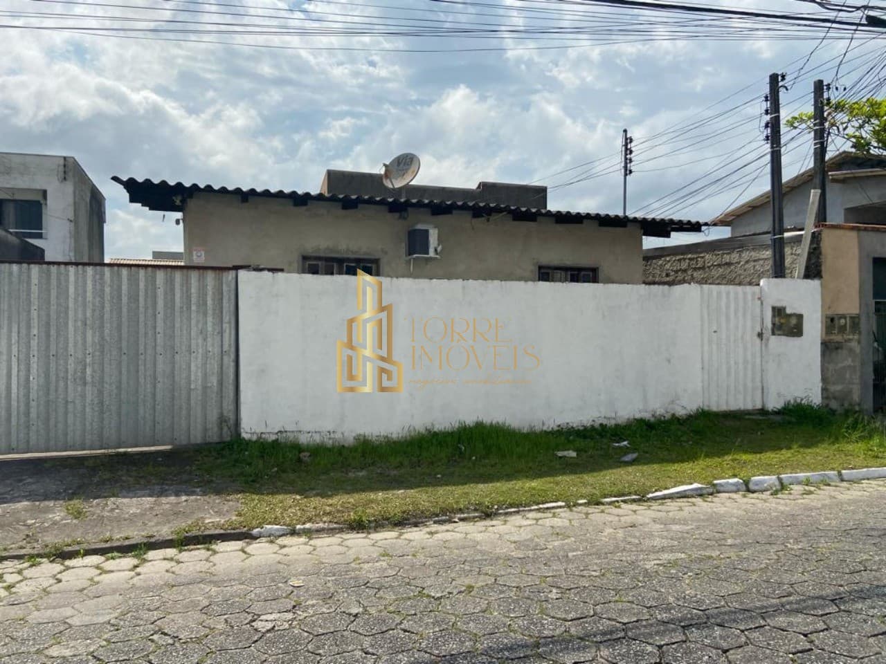 Terreno de 300m² em São Vicente, Itajaí